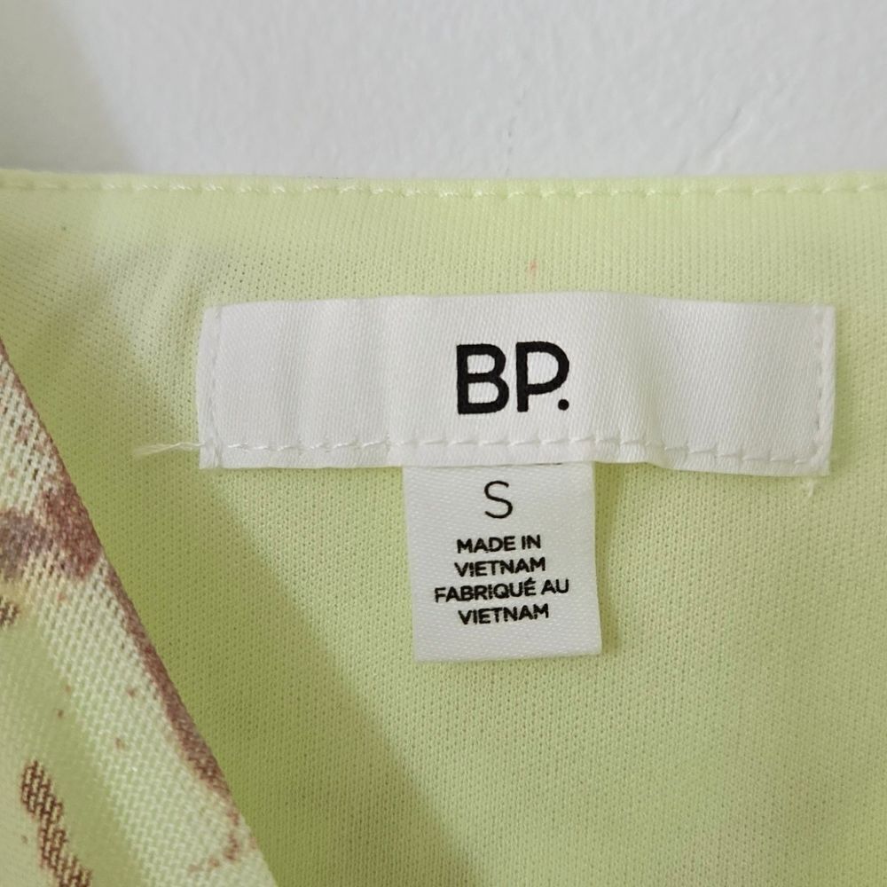 BP. Ruched Cropped Cami Abstract Yellow - Picture 4 of 7